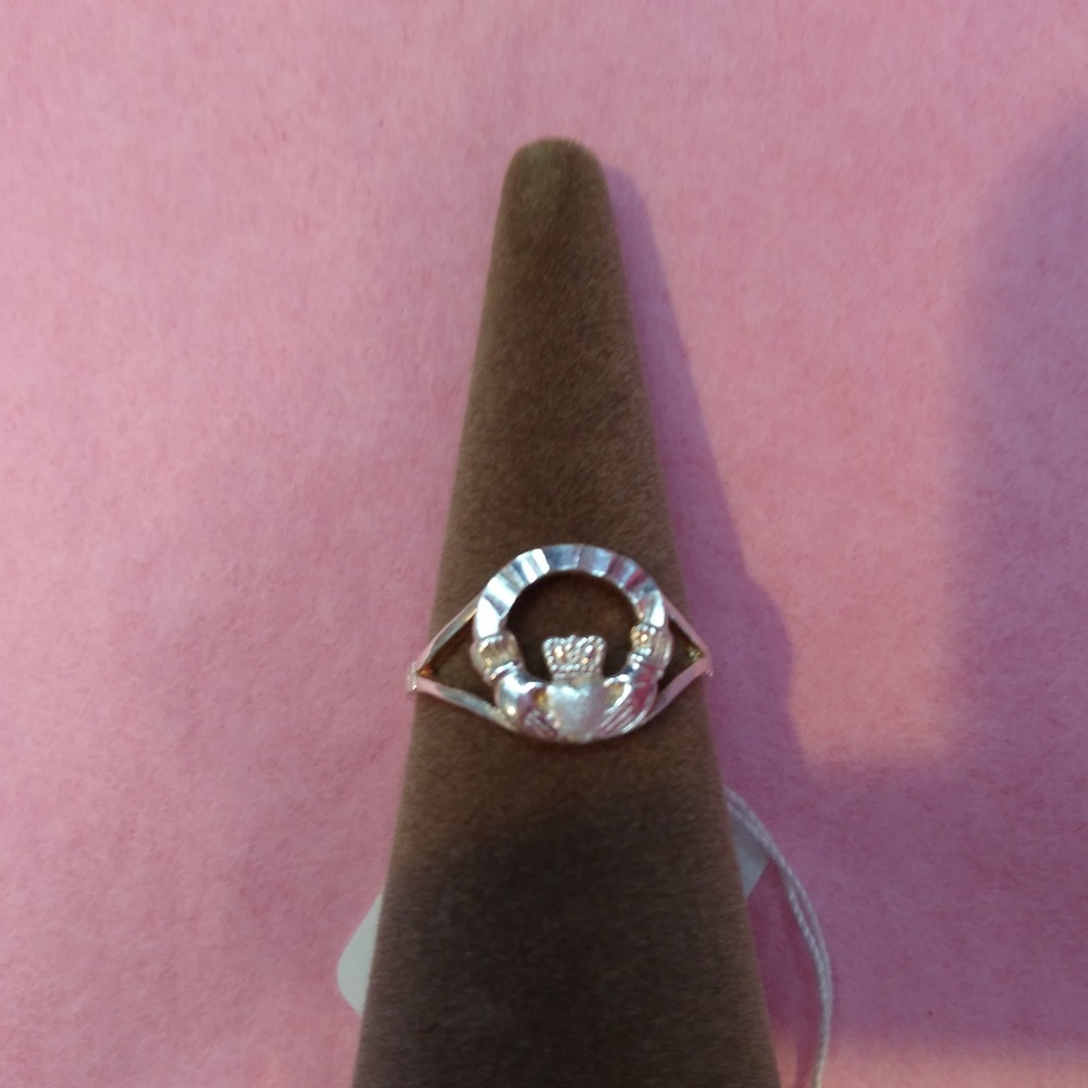 Sterling Claddagh Ring